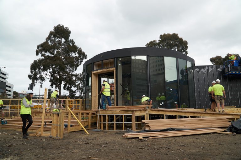 Commercial Carpenter in Melbourne